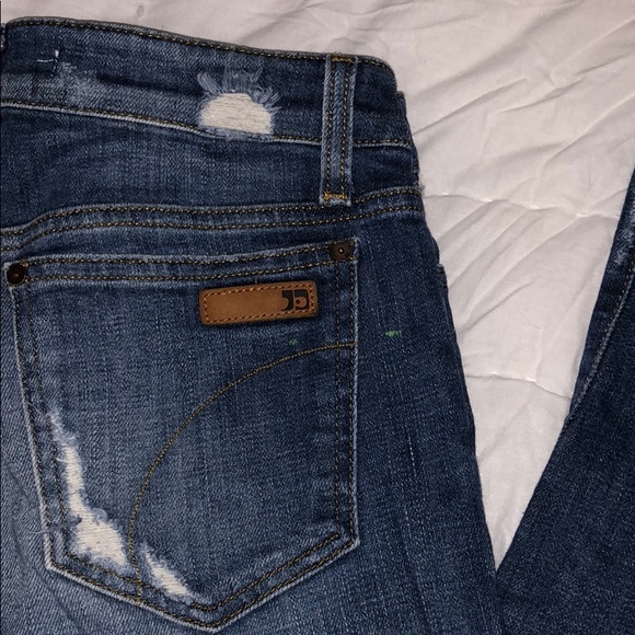 Joe's Jeans Chelsea Distressed Skinny - Picture 4 of 7